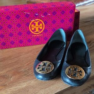 Tory Burch Black/Gold Reva Ballet-Mestico Size 8.5
